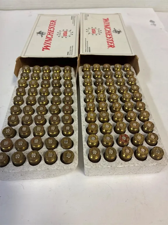 40 S&W Cal. 100 Cartridges. Reloads