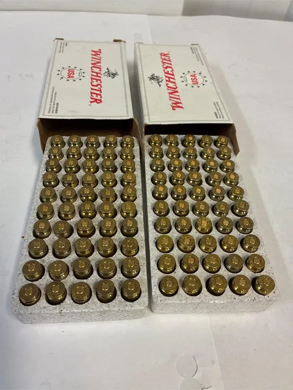 40 S&W Cal. 100 Cartridges. Reloads