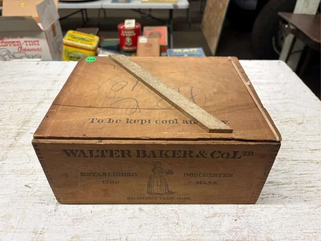Walter Baker & Co Wood Box
