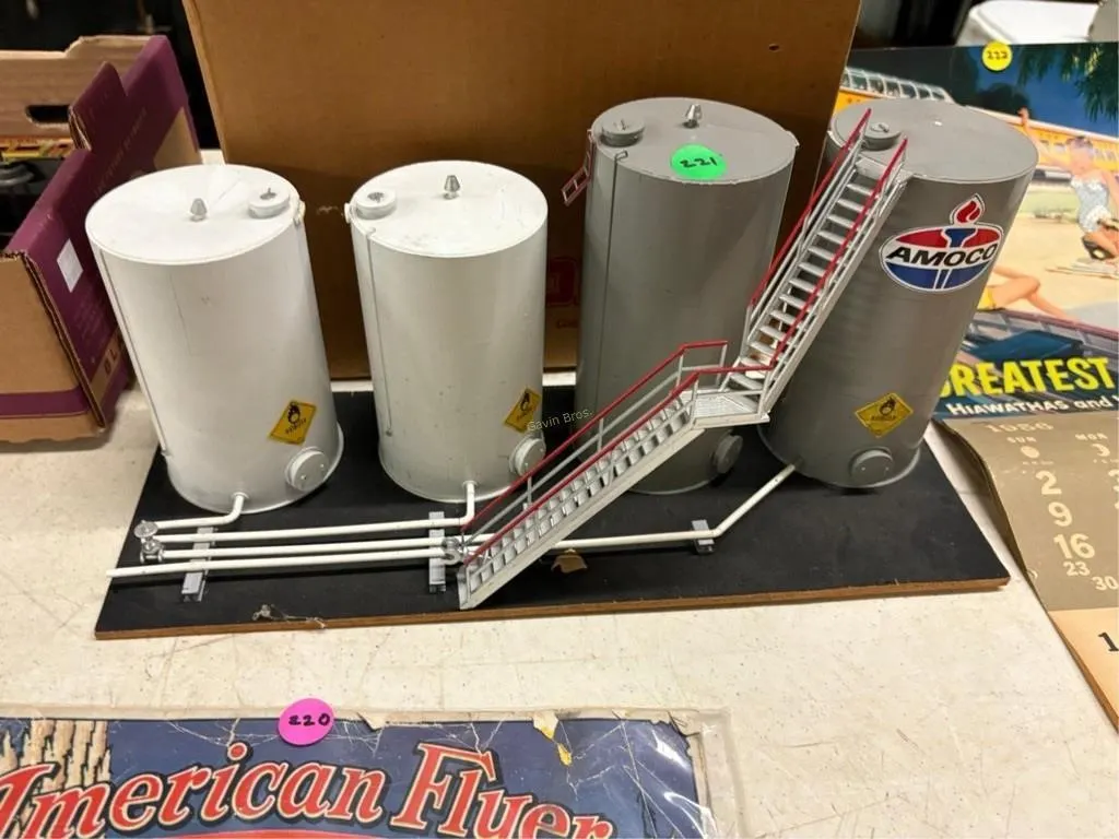 Amoco Fuel Barrel Train Building