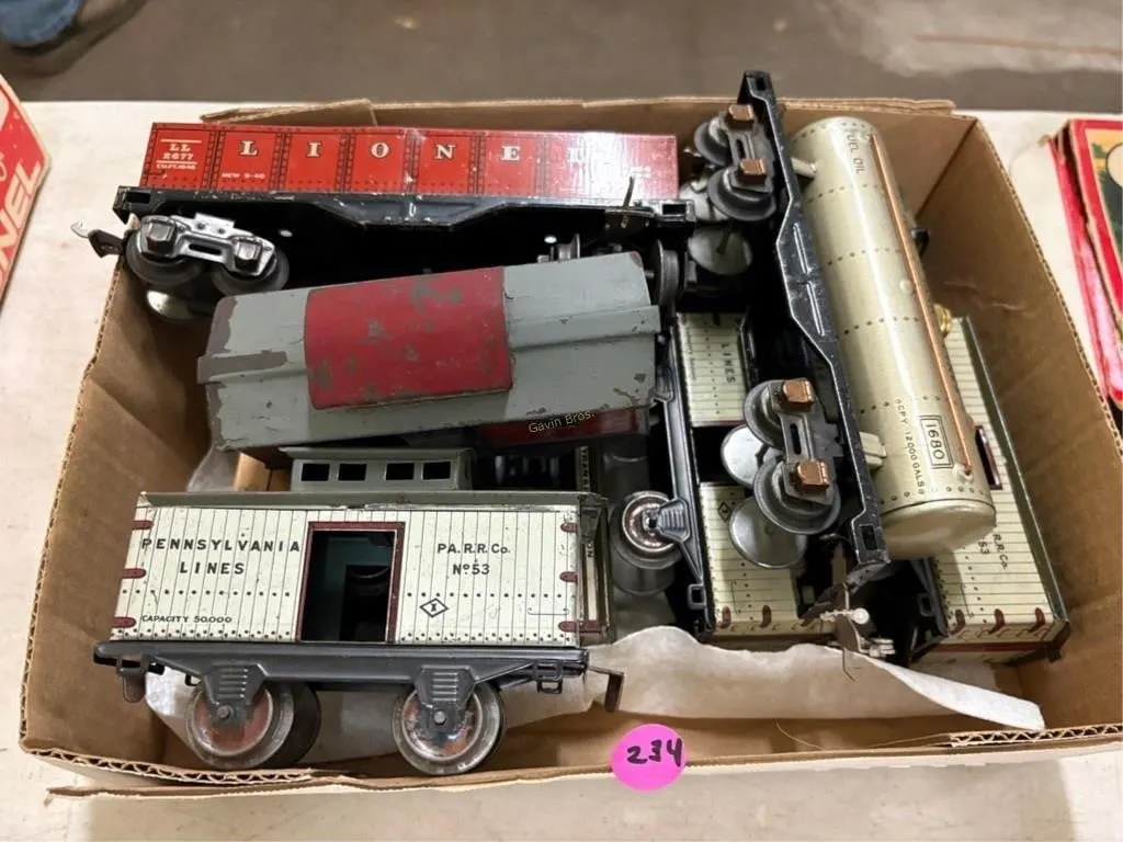 Lionel Train Cars