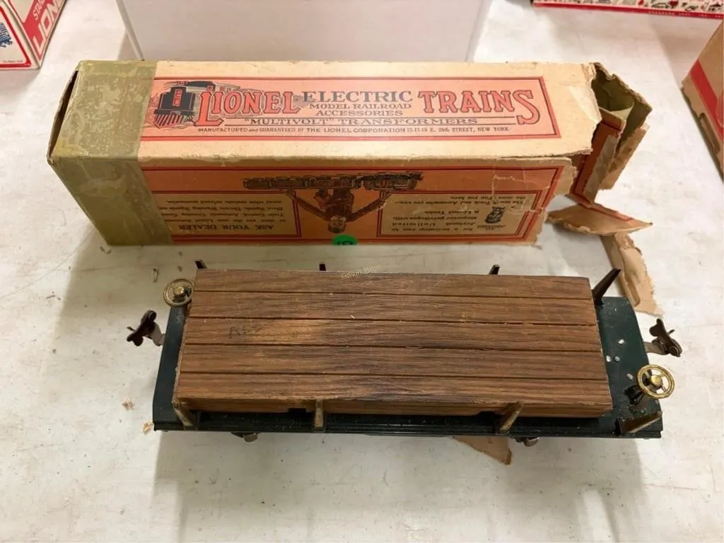 Lionel Wood Hauler Car