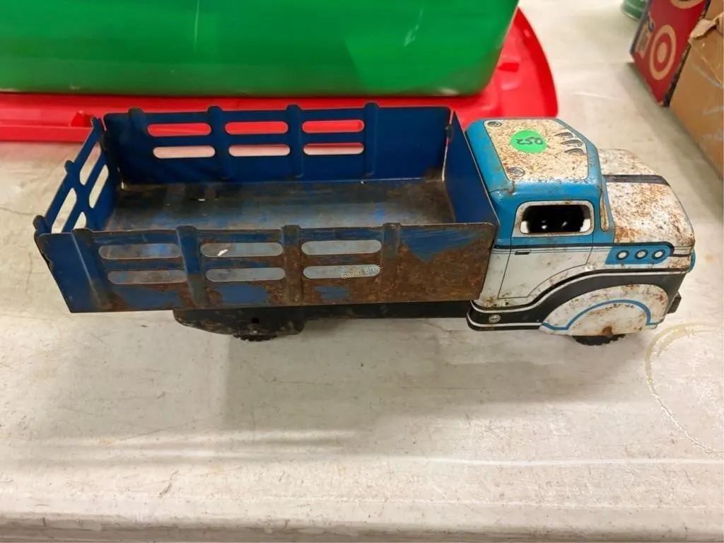 Marx Blue Metal Truck