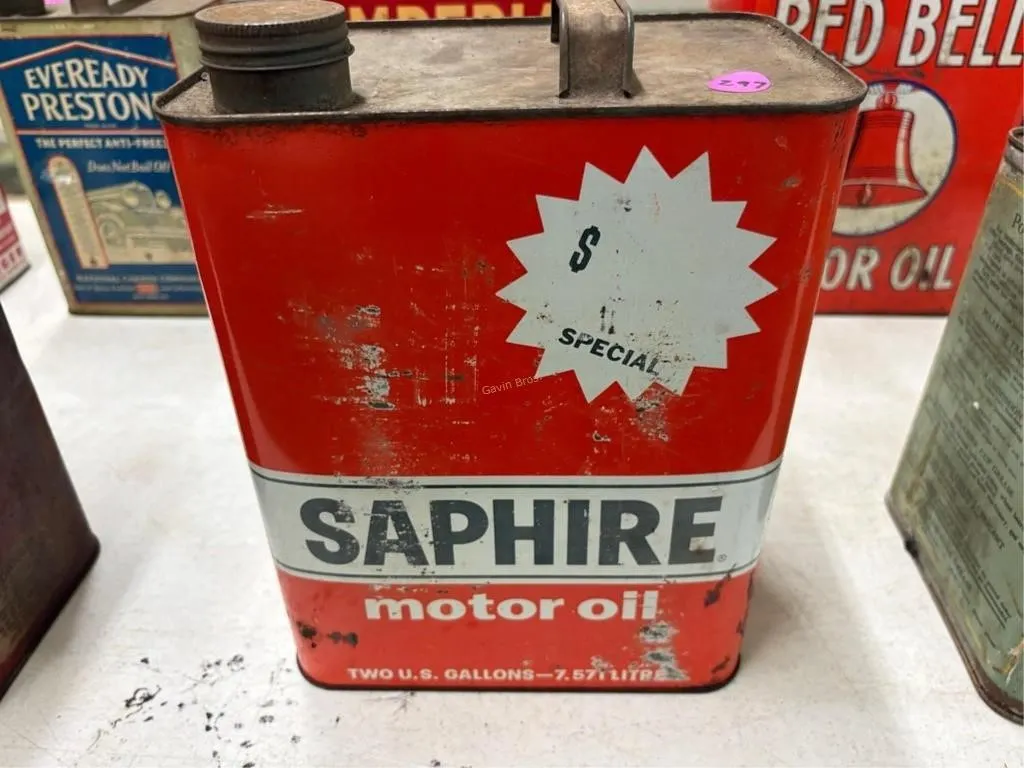 Saphire Motor Oil Can