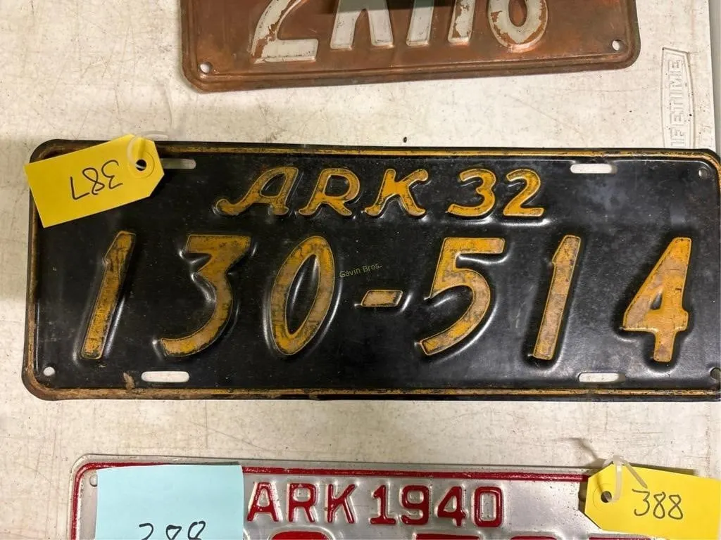 ARK 32 License Plate