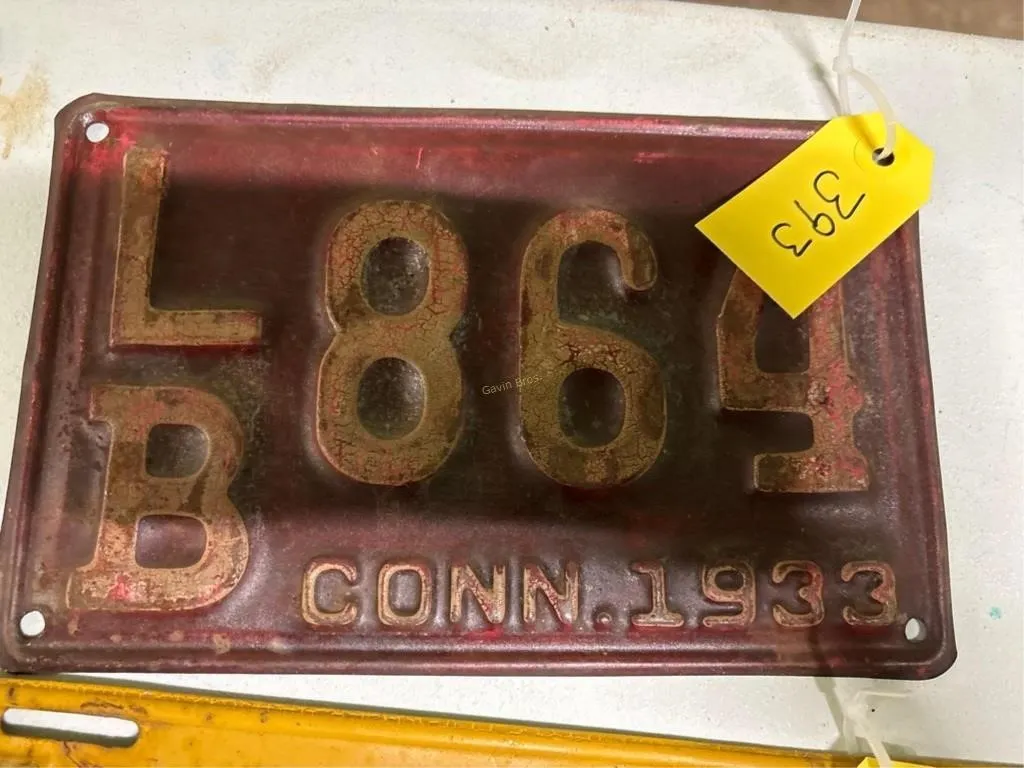 Conn. 1933 License plate