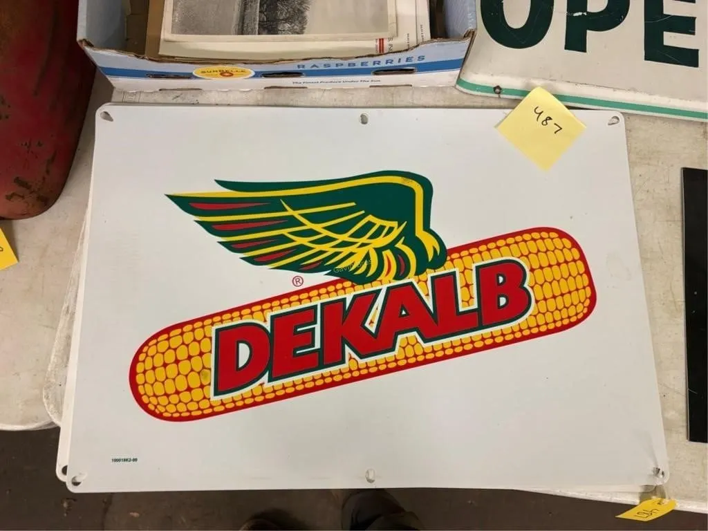 Dekalb plastic signs