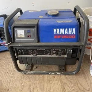 Yamaha EF2500 Generator