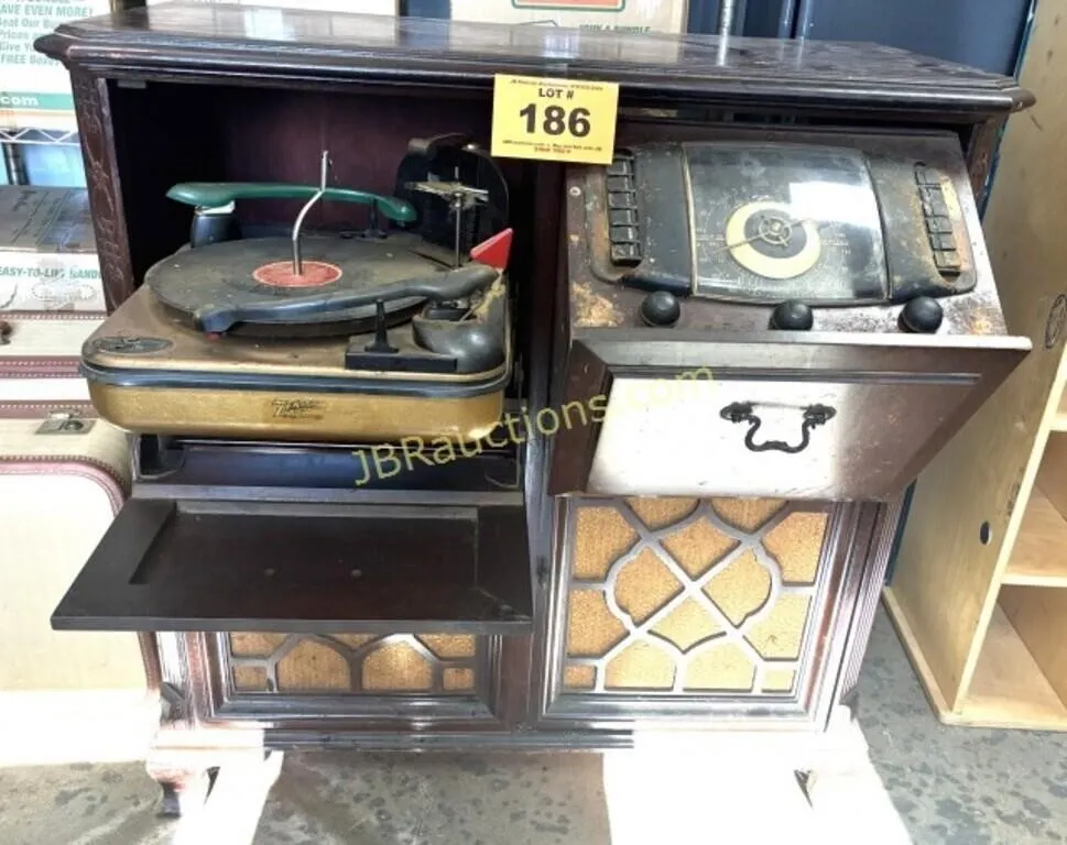 ANTIQUE ZENITH RADIO -- AS-IS