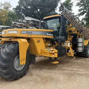 2011 TerraGator 8303 70' dry fert spreader