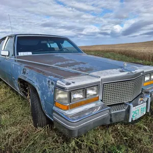1981 Cadillac Fleetwood Brougham Diesel Car (Non-Runner)
 UNRESERVED