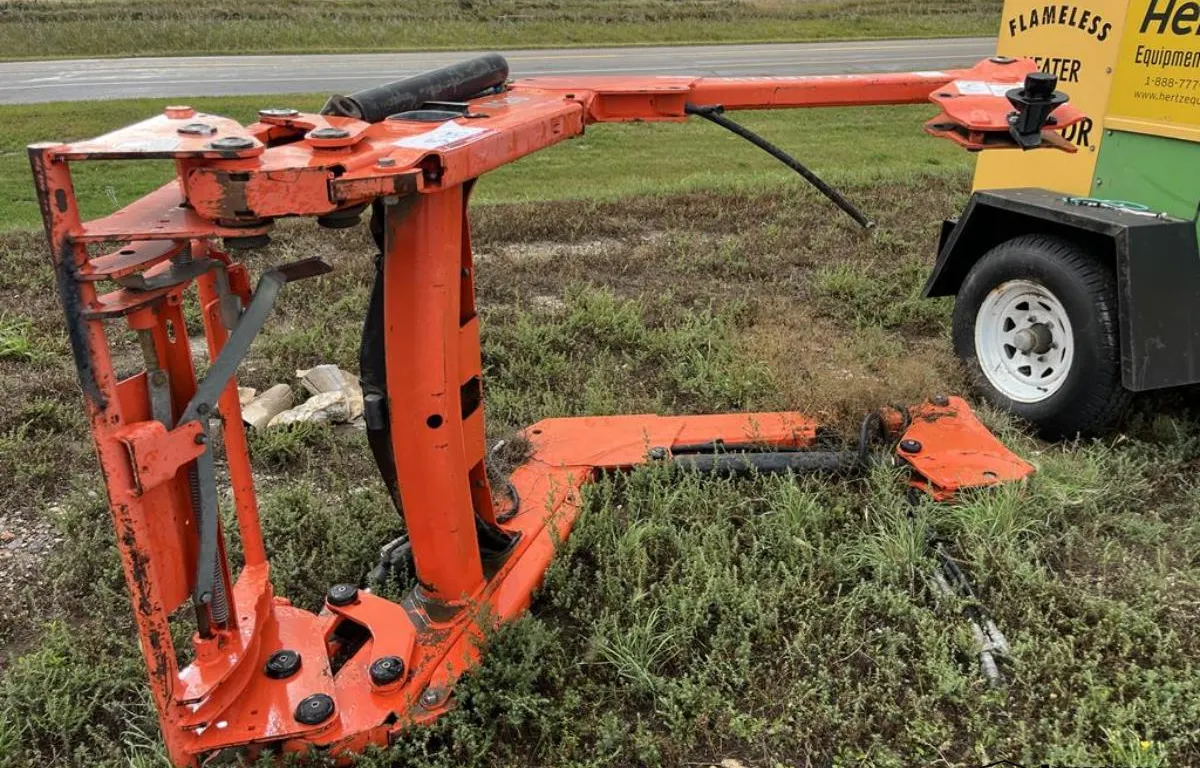 Kubota M20 Hydraulic Arm Attachment
UNRESERVED