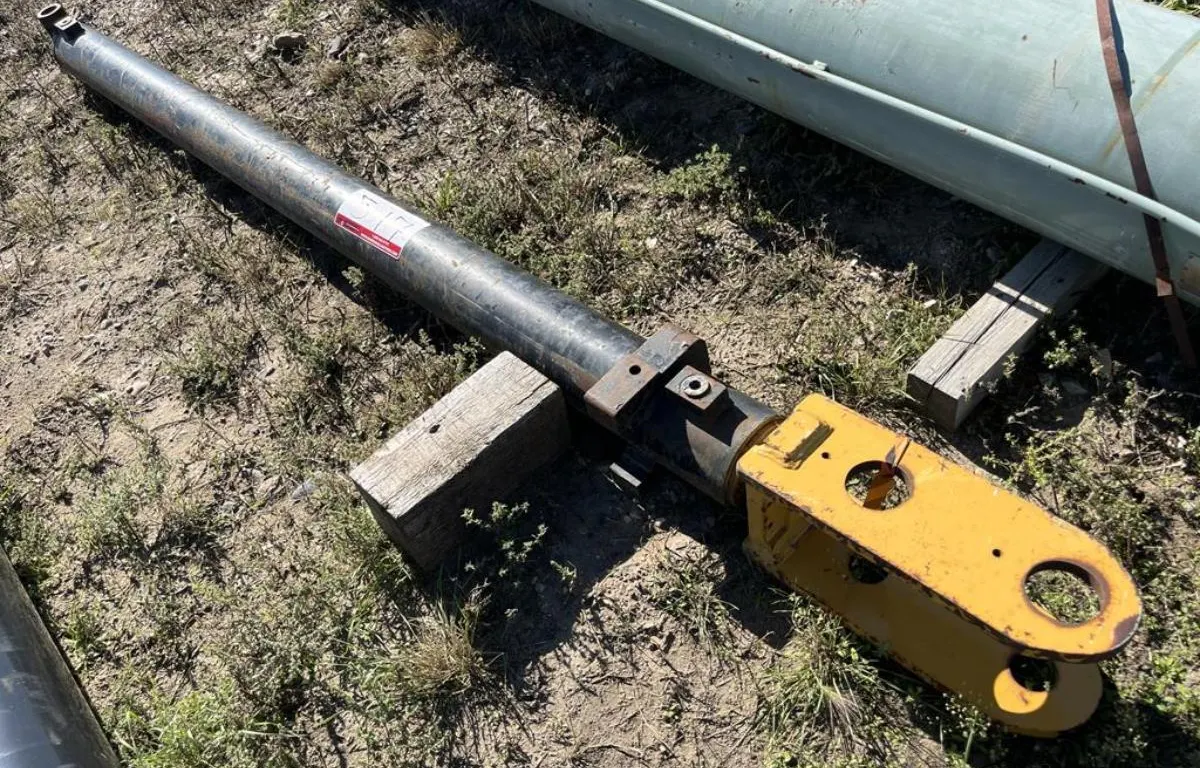 Hydraulic Cylinder
UNRESERVED
