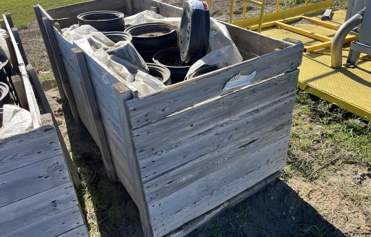 Crate of 4.5" x 16" Gauge Wheels
UNRESERVED