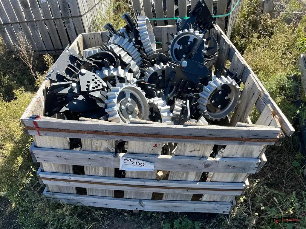 Crate of Yetter Planter Row Cleaners
UNRESERVED