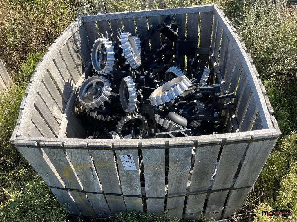 Crate of Yetter Planter Row Cleaners
UNRESERVED
