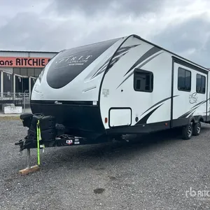 2019 Coachmen M-2963 BH 33 ft T/A Travel Trailer