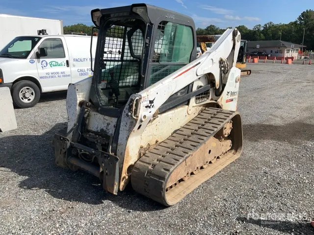 2015 Bobcat T750 Compact Track Loader
