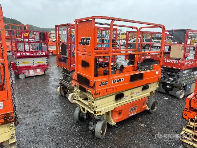 2017 JLG 1930ES Electric Scissor Lift