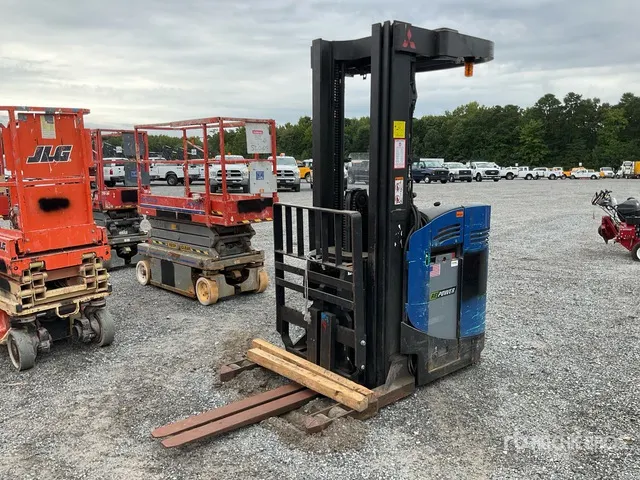 Mitsubishi ESR18N Reach Truck