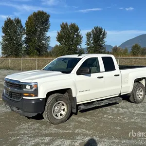 2017 Chevrolet Silverado 1500 4x4 Extended Cab Pickup