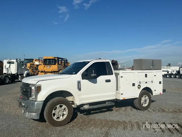 2019 Ford F-250 XL 4x4 Service Truck