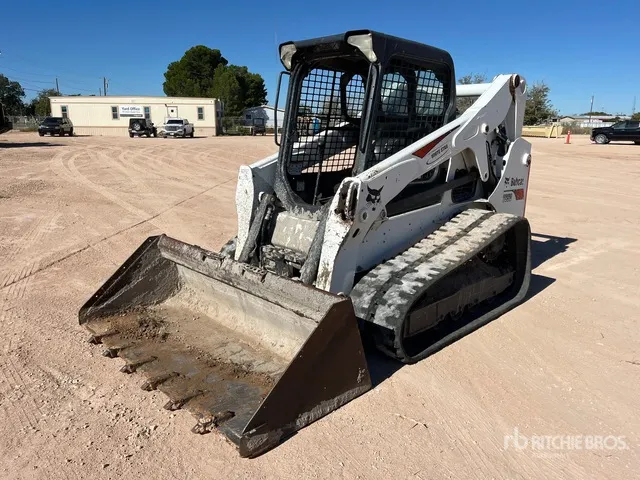 2018 Bobcat T650 Two-Speed Compact Track Loader
