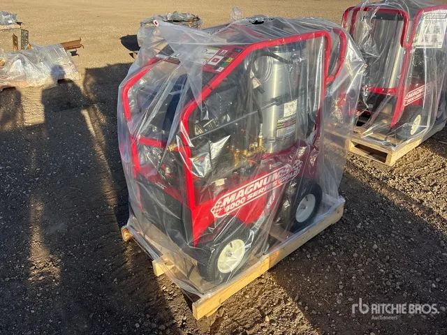 Easy-Kleen Magnum Gold Pressure Washer (Unused)