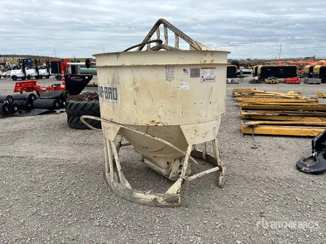 2023 Gar-Bro 4110-LP Concrete Bucket