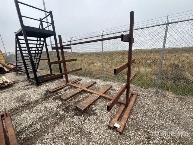 Steel Cantilever Storage Rack