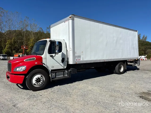 2014 Freightliner M2 106 4x2 Van Truck