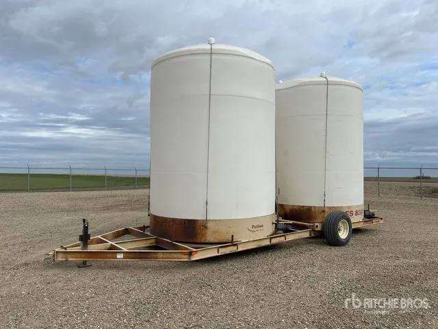 Pattison FS8000 6000 gal Tow-Behind S/A Fertilizer Cart