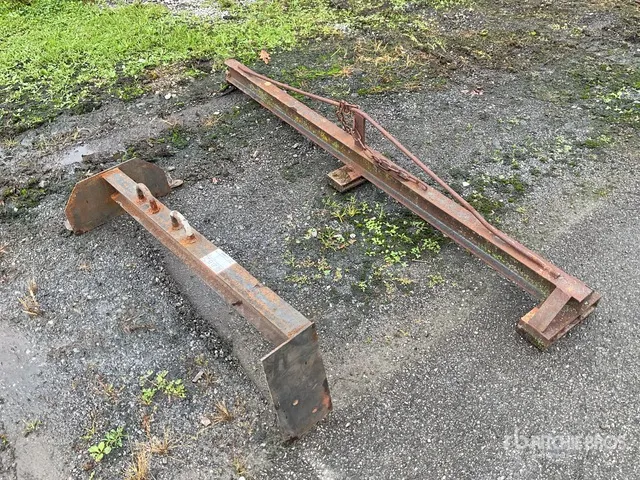 Quantity of (2) Forklift Lifting Attachments