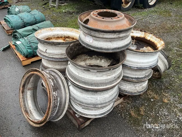 Quantity of (15) Mixed Lot of Steel 24.5 and 22.5 Wheels