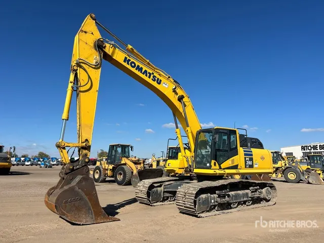 2022 Komatsu PC390LC-11 Tracked Excavator