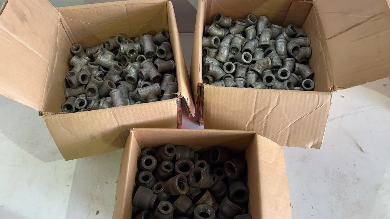 Galvanized Elbows, Tees, Reducer Couplings