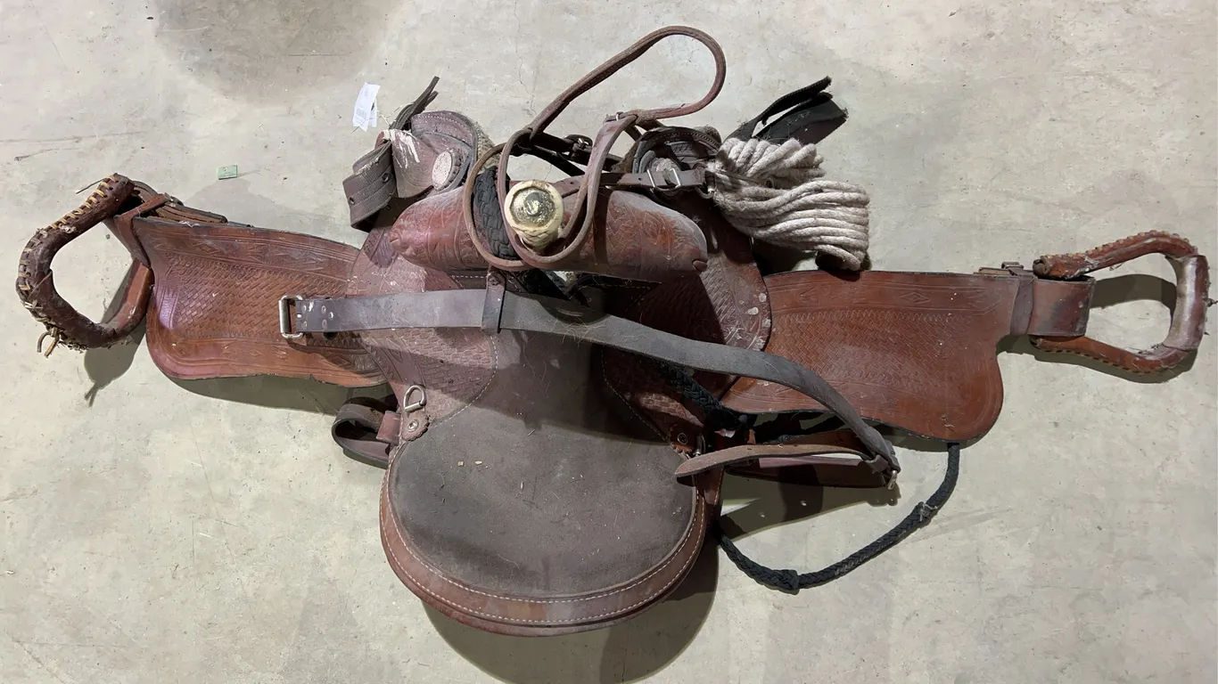 14" Barrel Saddle