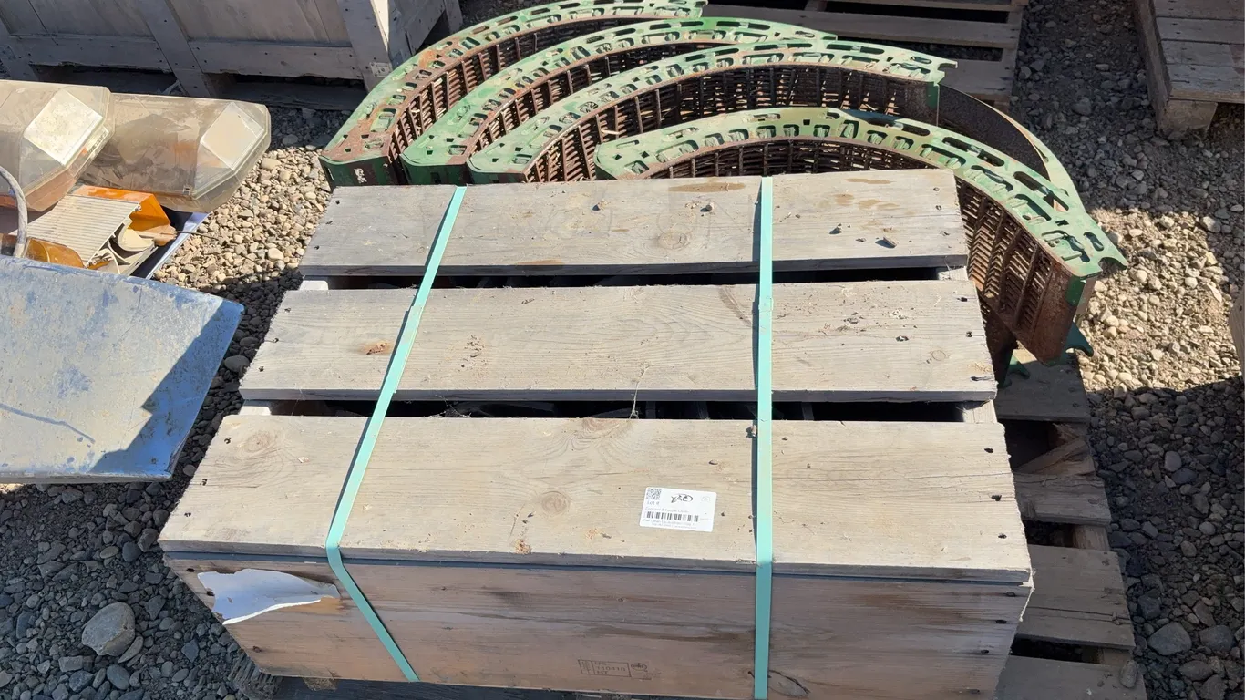 Concave & Feeder Chain