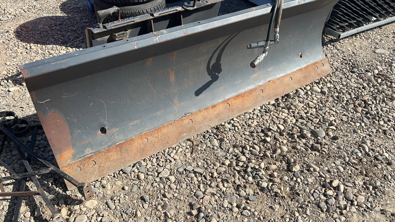 7' Bob Cat Hydraulic Snowblade