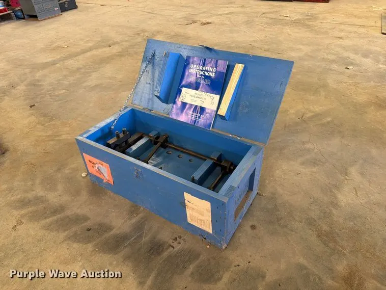 Mueller H17010 No-Blo gas valve changers