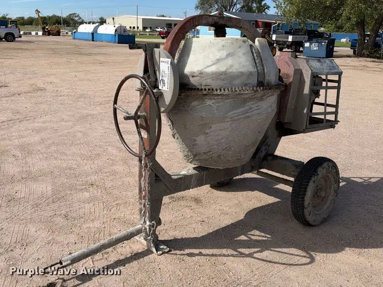 Cement mixer