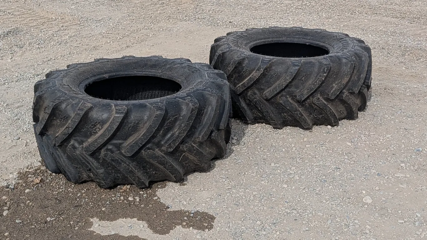 (2) Unused Alliance Agri-Star 365 Tires