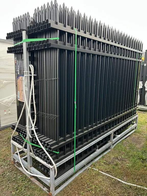 IRON FENCING 30PCS - 4 RAIL FG-ISF30-4R