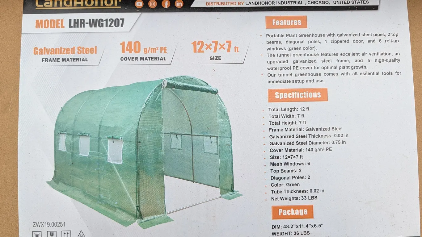 UNUSED LANDHONOR 10 X 7 X 7 FT WALK-IN GREENHOUSE LHR-WG1007
