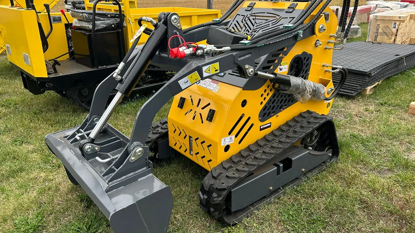 SD LANCH SDLL60 SKID STEER LOADER