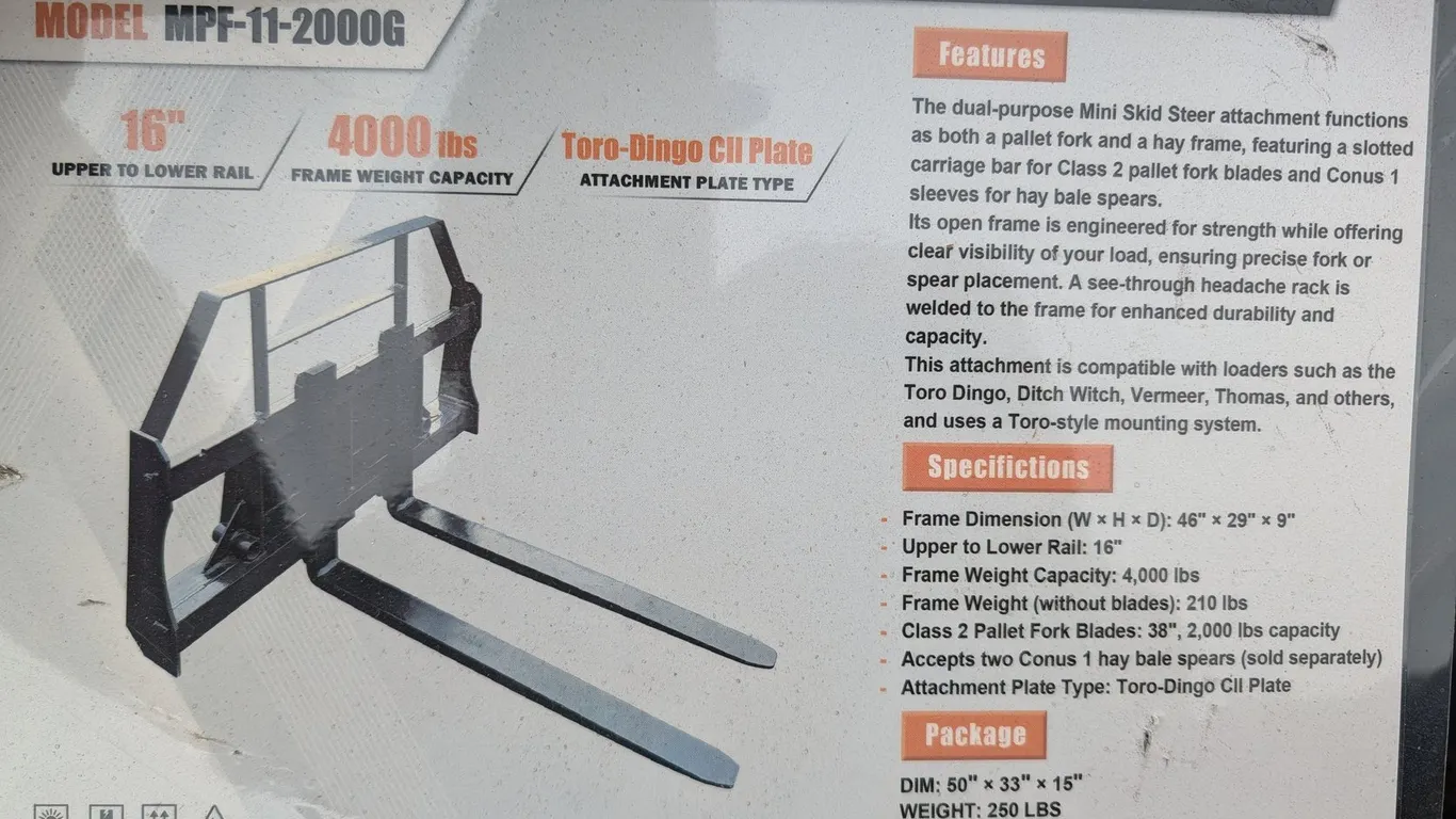 UNUSED LANDHONOR MINI SKID STEER PALLET FORK FRAME MPF-11-2000G