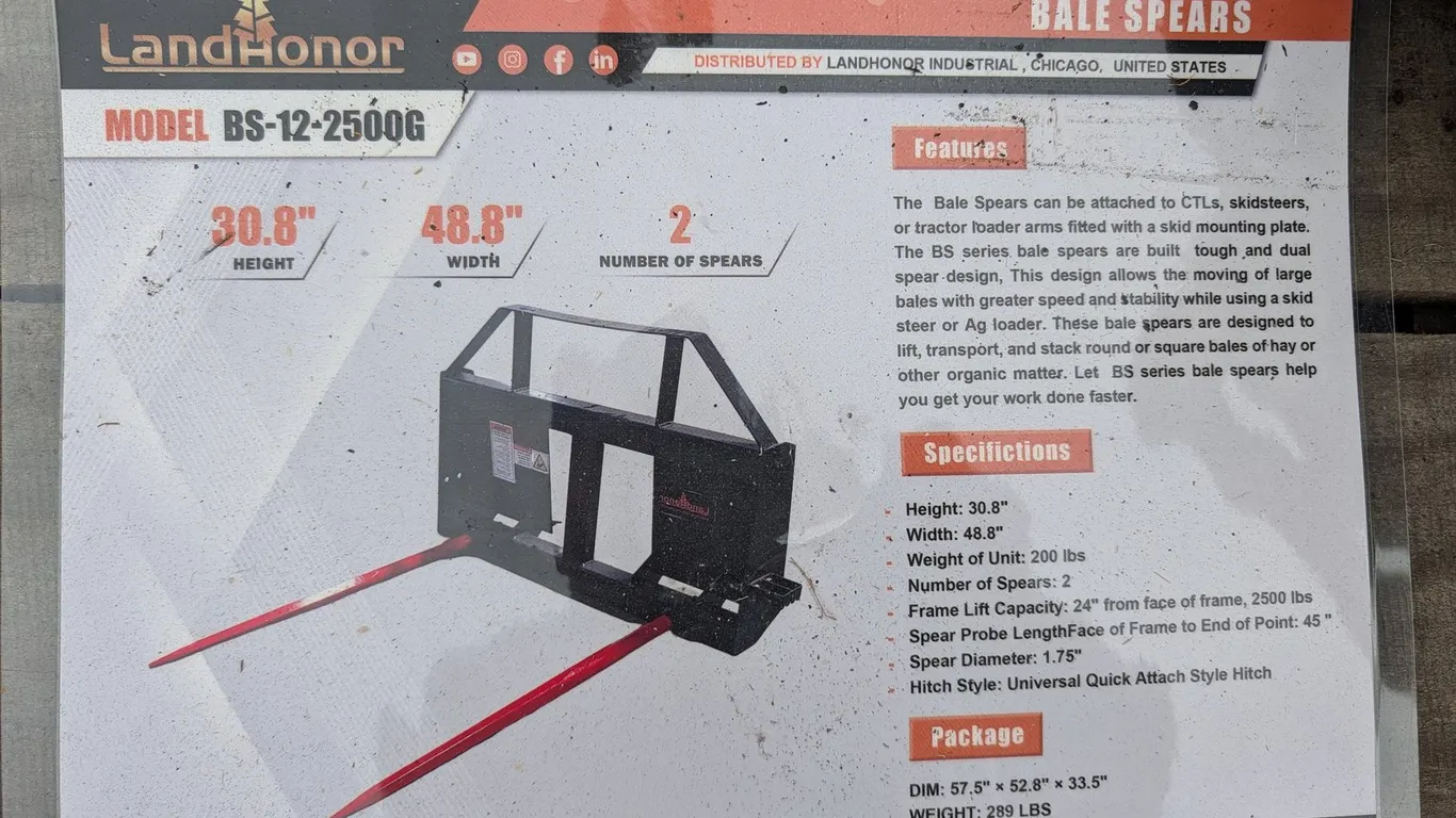 UNUSED LANDHONOR SKID STEER BALE SPEAR BS-12-2500G
