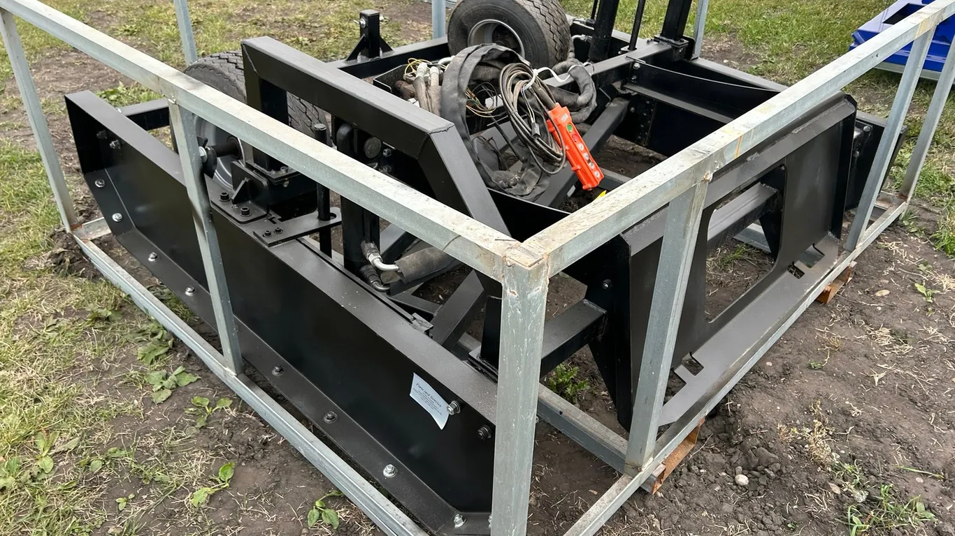 SKID STEER GRADER AT-GRD
