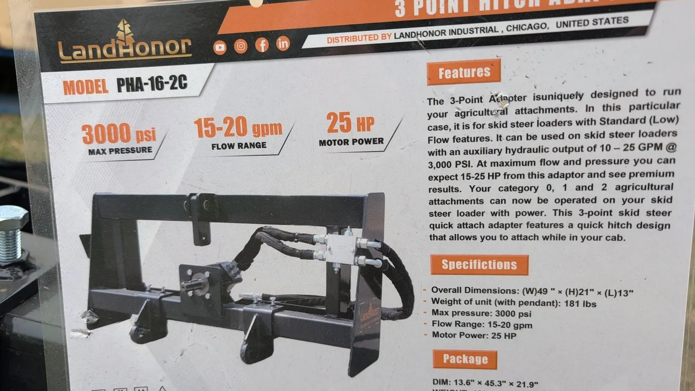UNUSED LANDHONOR SKID STEER 3 POINT HITCH ADAPTER PHA-16-2C