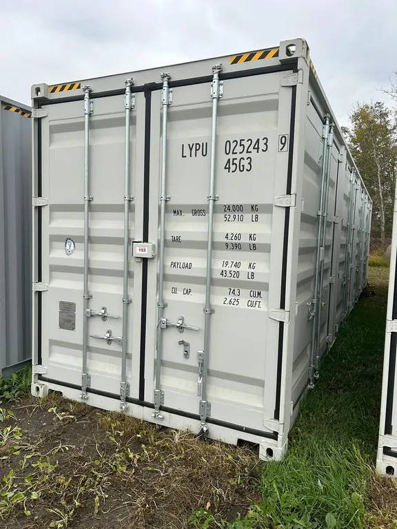 40FT HIGH CUBE CONTAINER WITH 4 SIDE DOORS S/N LYPU0252439 SC40-4D